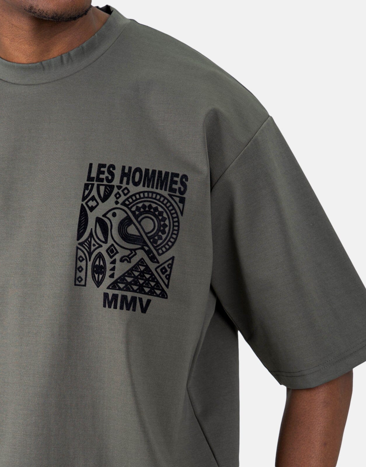 Less Hommes Flock Logo Mil Green T-Shirt - Les Hommes